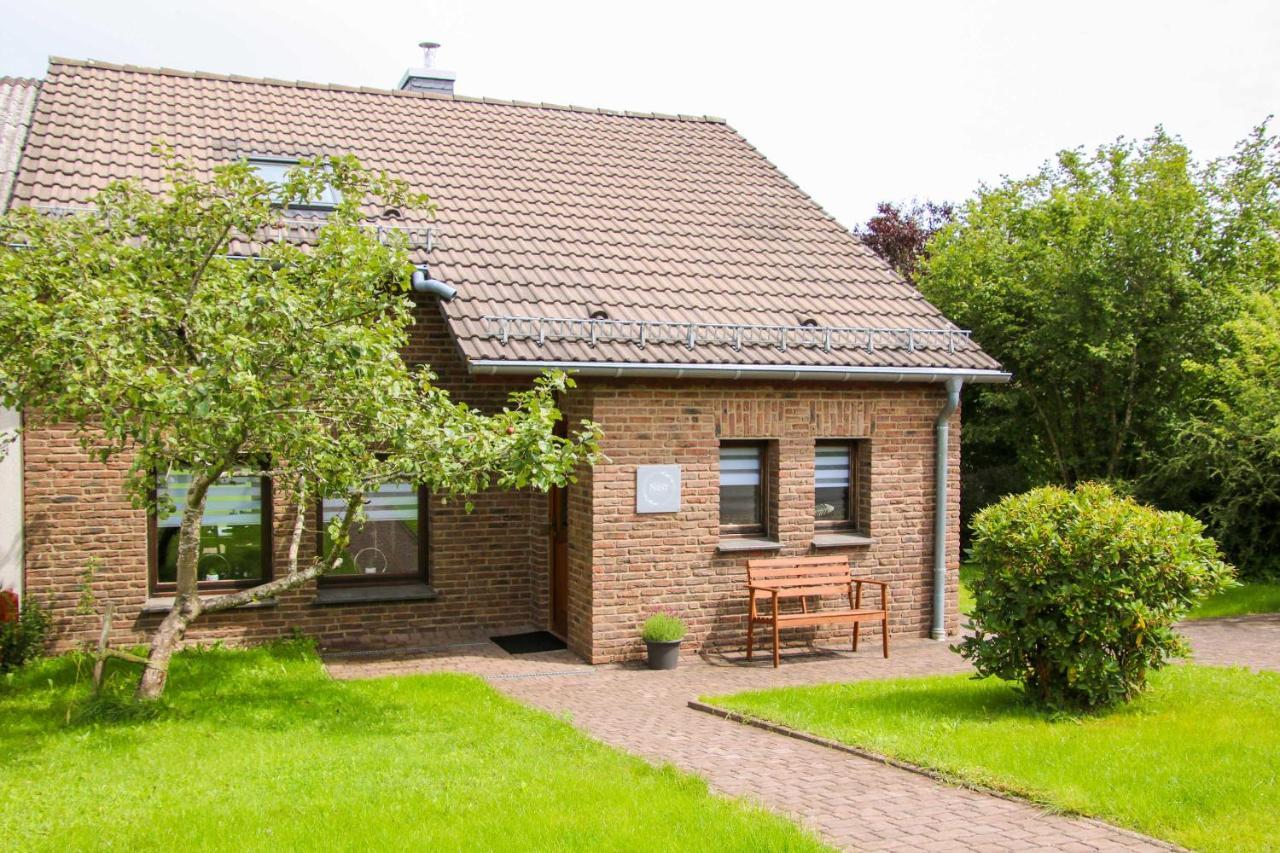 Ferienhaus Eifelnest Scheid  Exterior foto